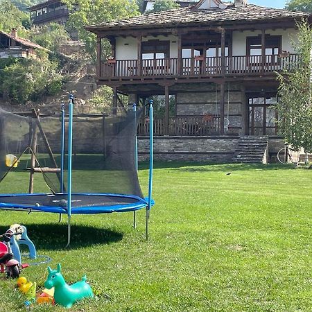 Leshten Guest Homes Dış mekan fotoğraf