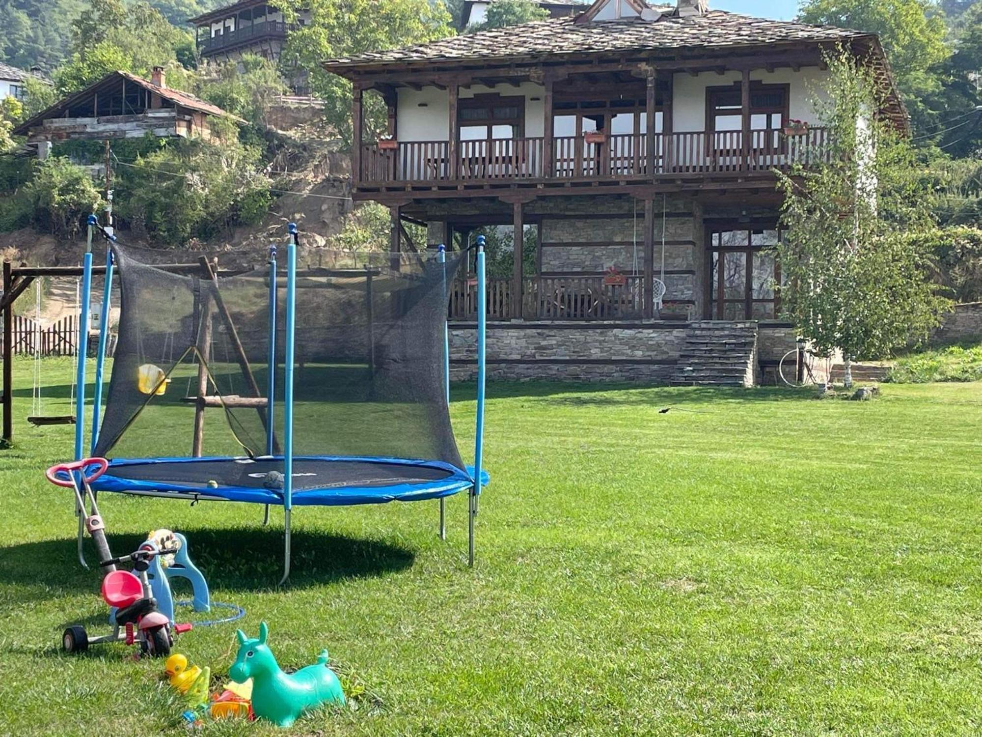 Leshten Guest Homes Dış mekan fotoğraf